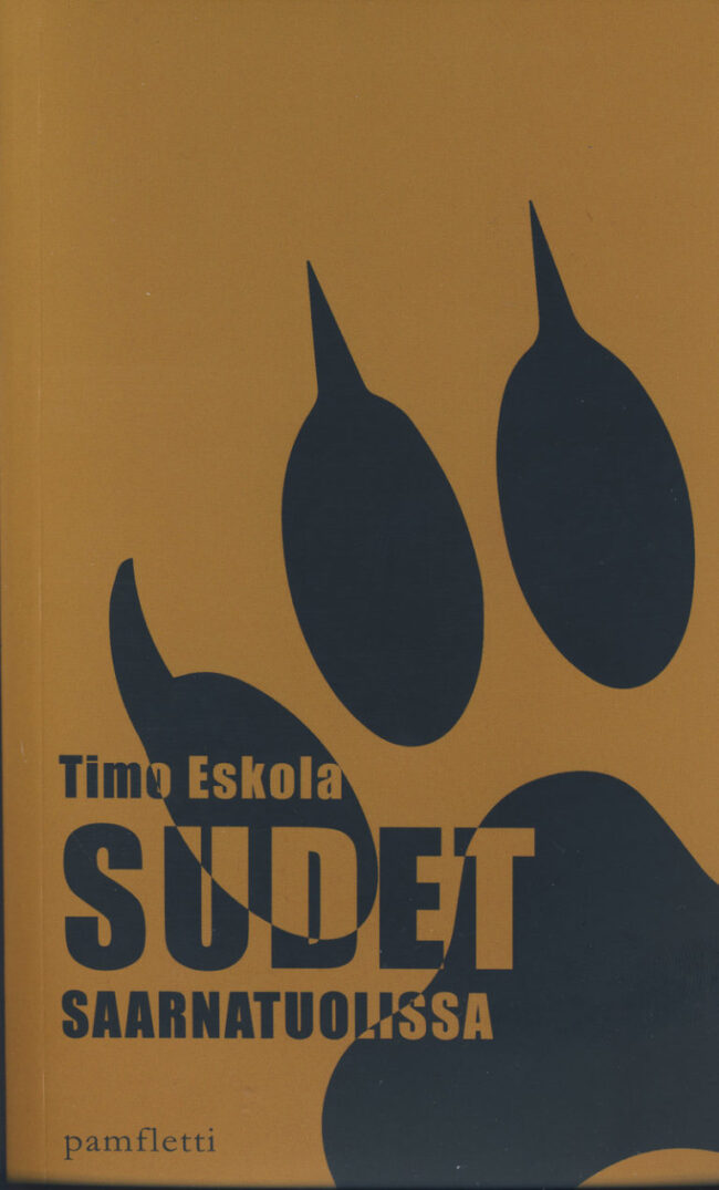 Sudet saarnatuolissa